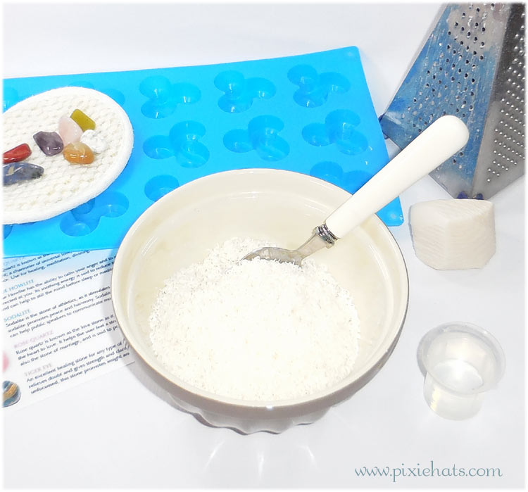 How to make triskelion shaped
gemstone soaps