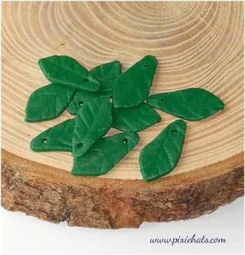 10x large horse chestnut leaf beads