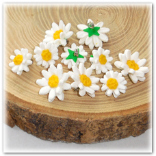 Double daisy beads