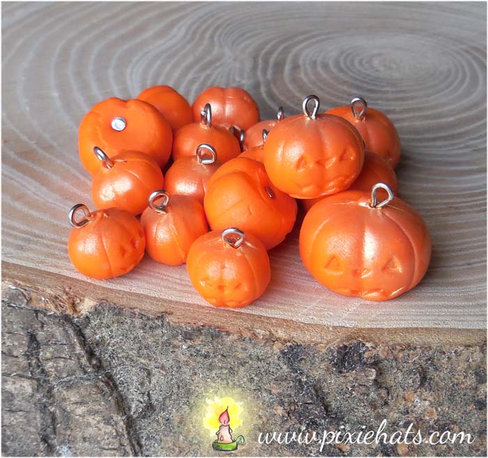 Pumpkin Jack 'O' Lantern beads