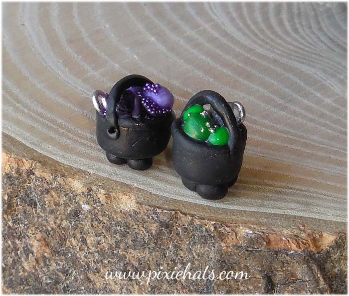 Cauldron beads - halloween witch spell charms