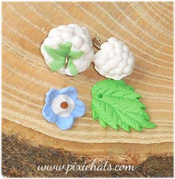 Winter white charm set